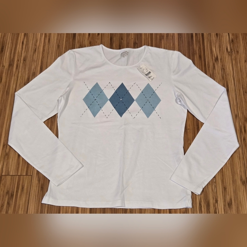 NWT Casual Corner Annex White Long Sleeve Tee with Blue Argyle Front